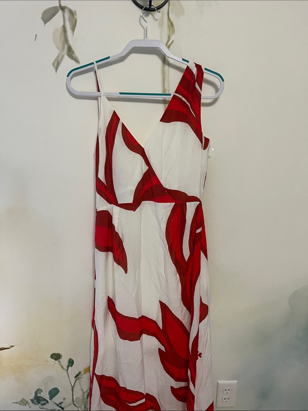 White House Black Market Asymmetric Red and White Floral Wrap Maxi Dress - Picture 15 of 16